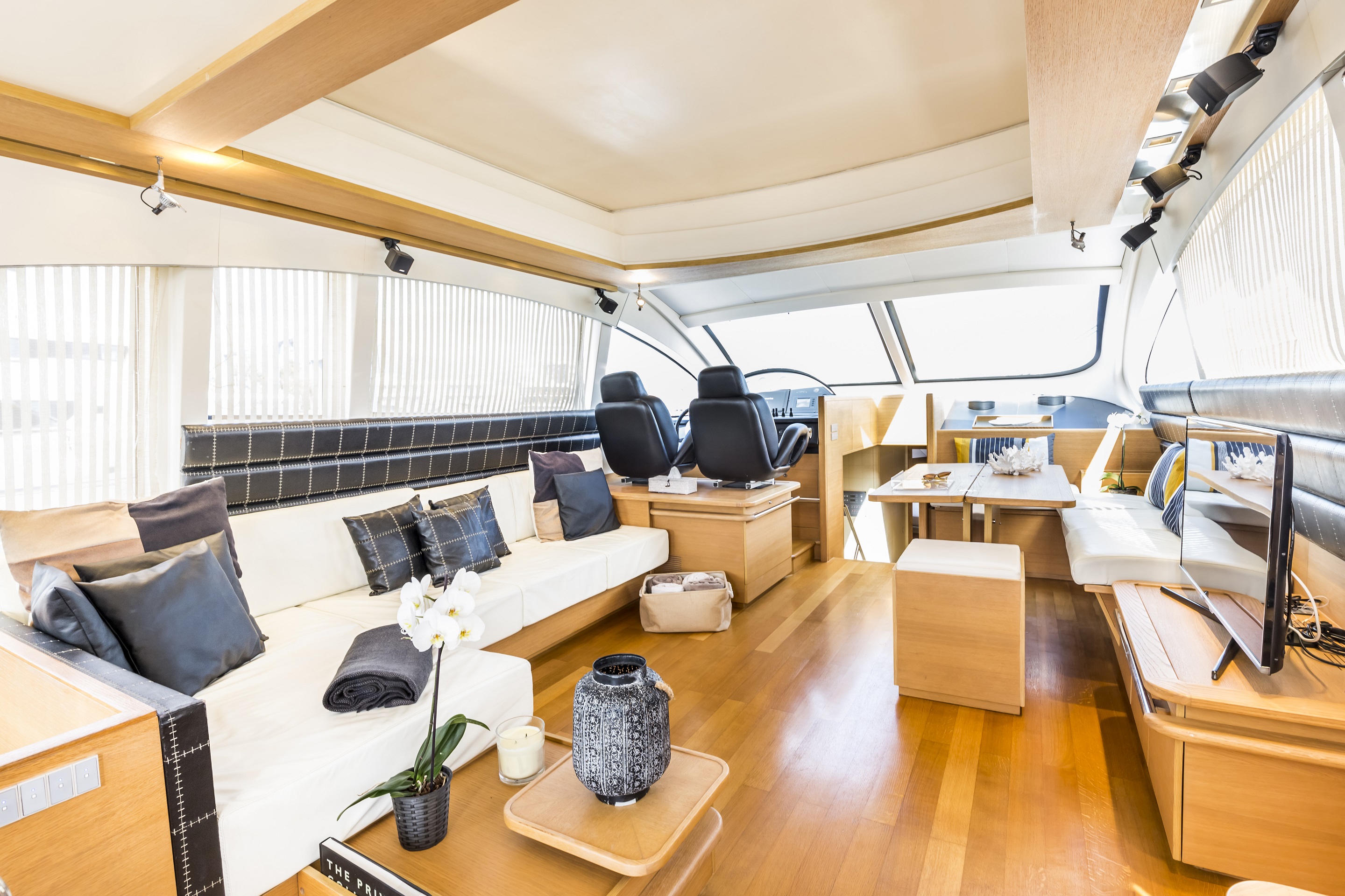 levante_yacht