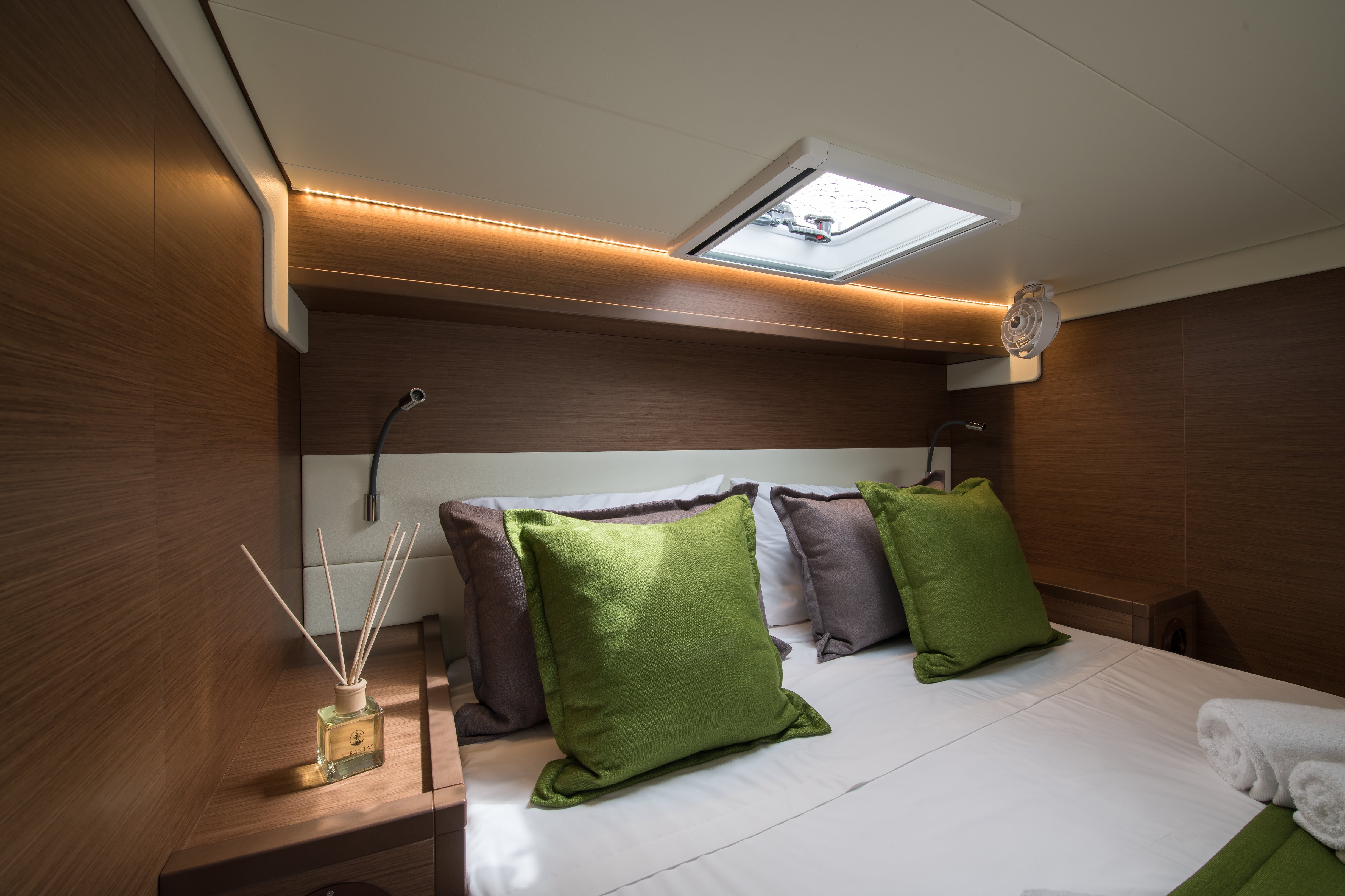 levante_yacht