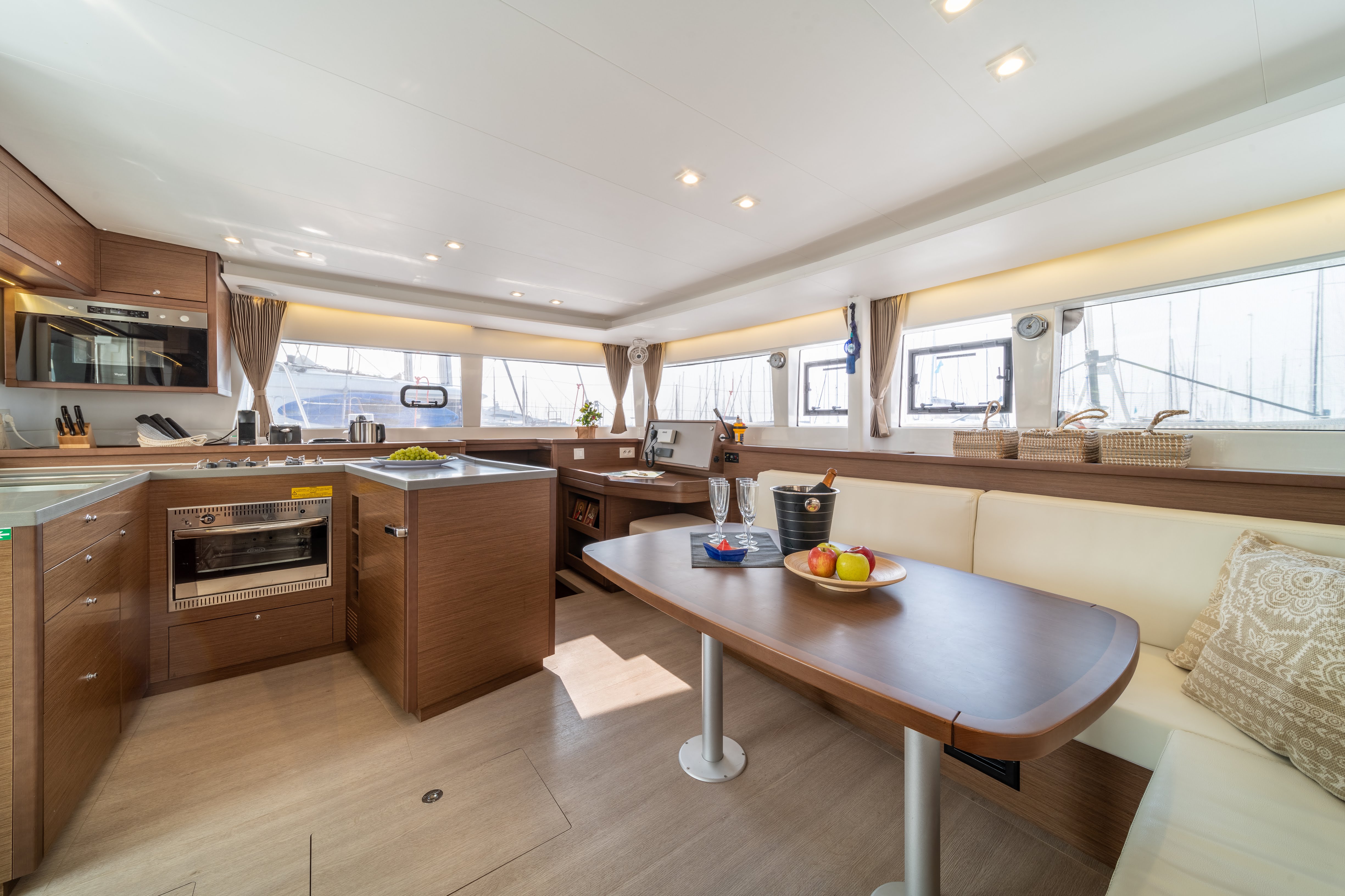 levante_yacht