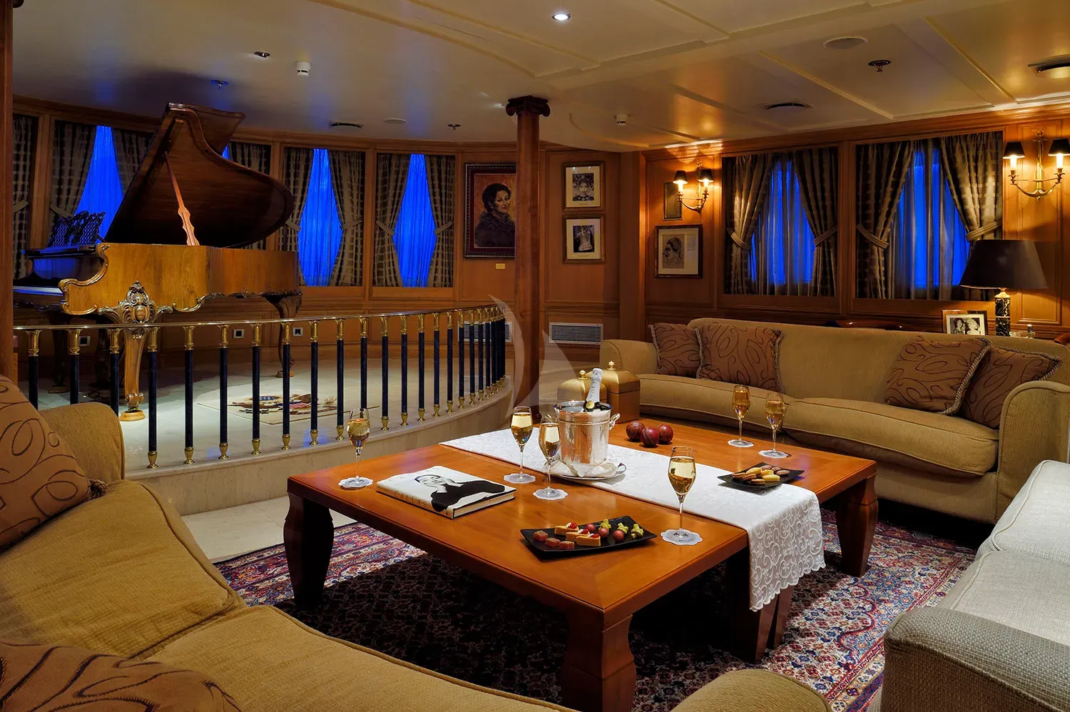 levante_yacht