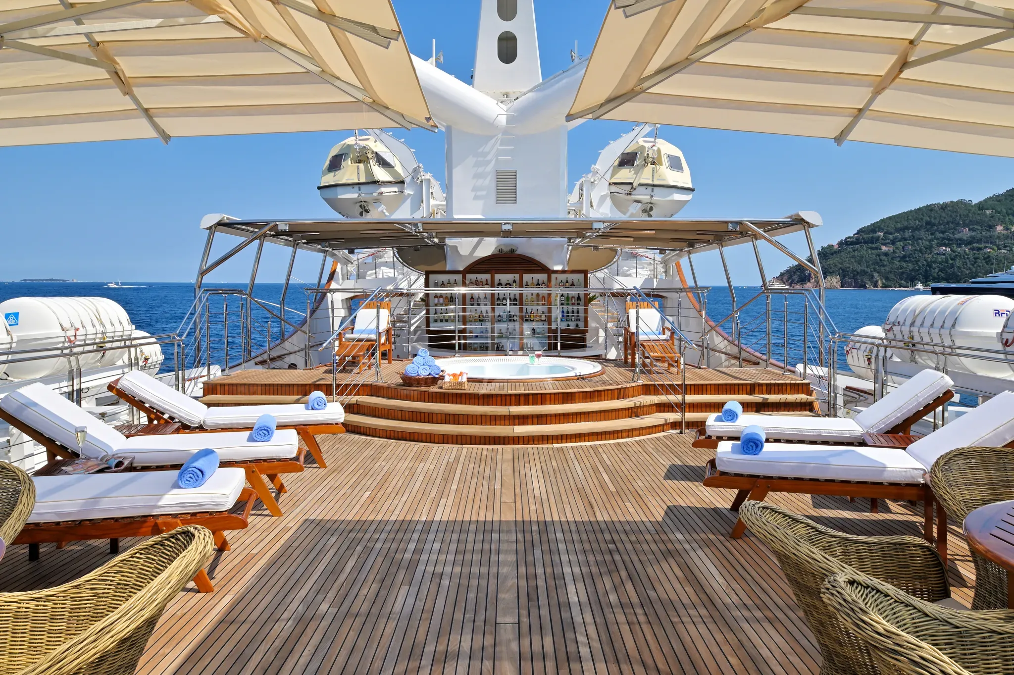 levante_yacht