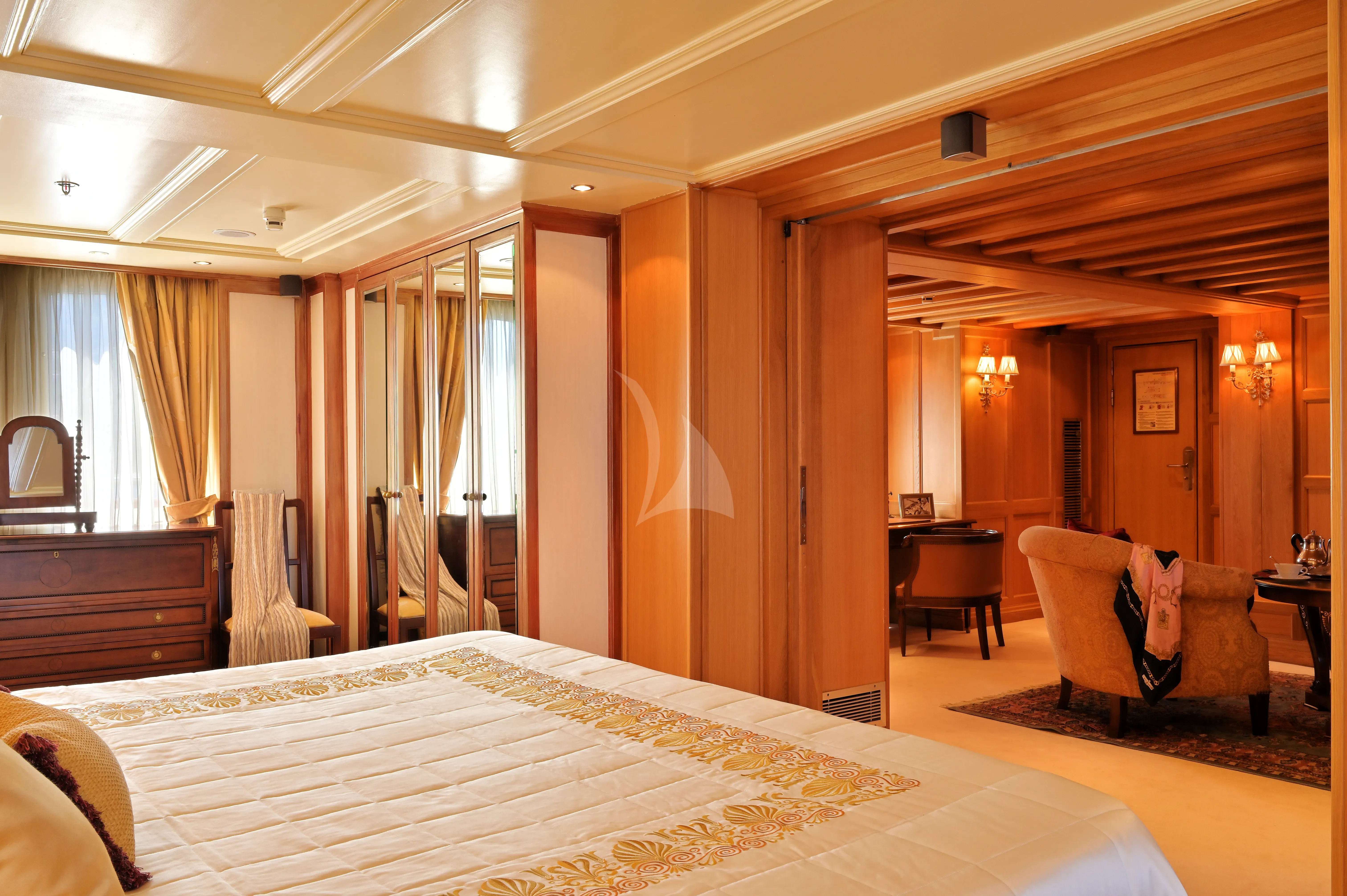 levante_yacht