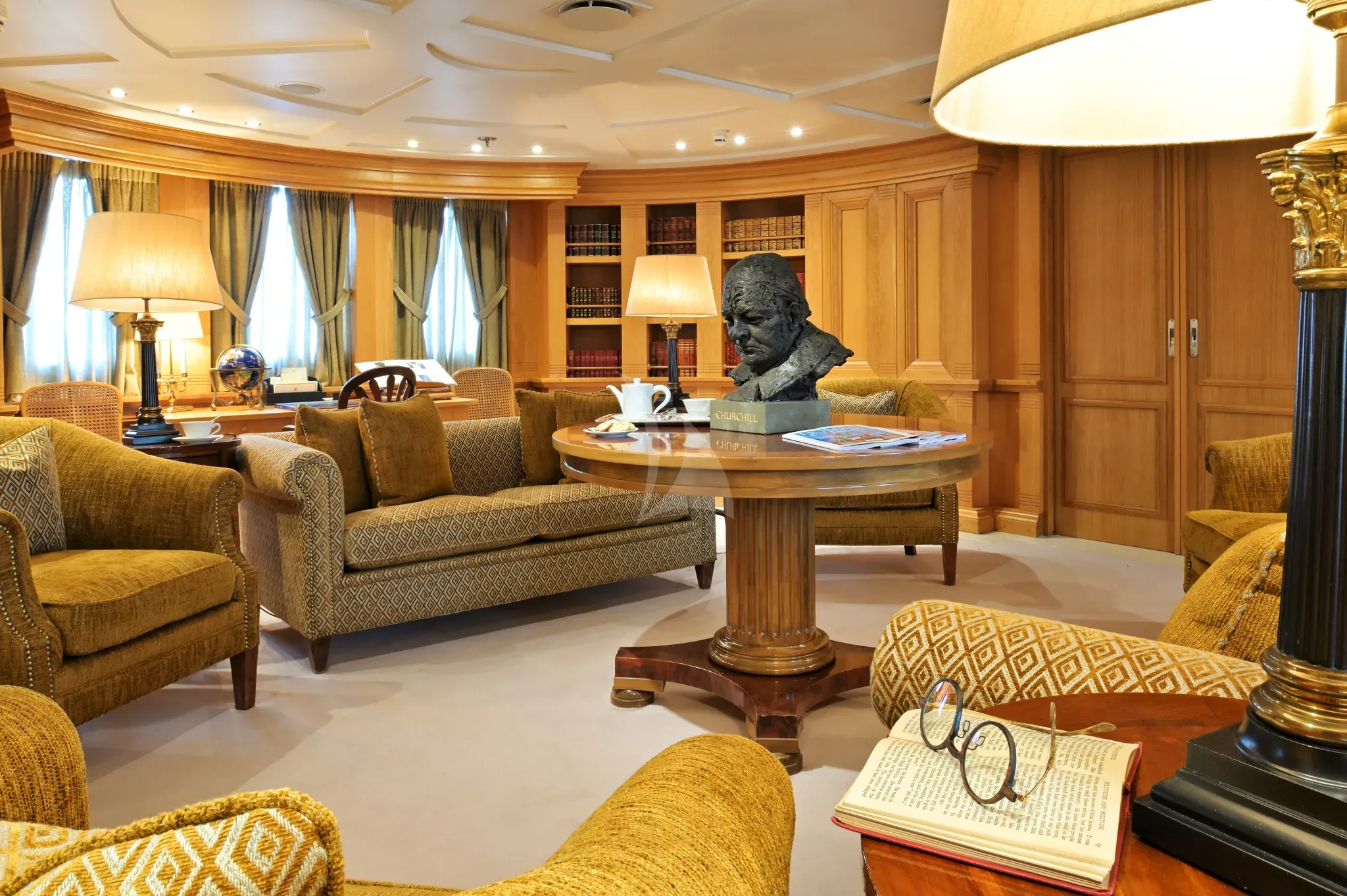 levante_yacht