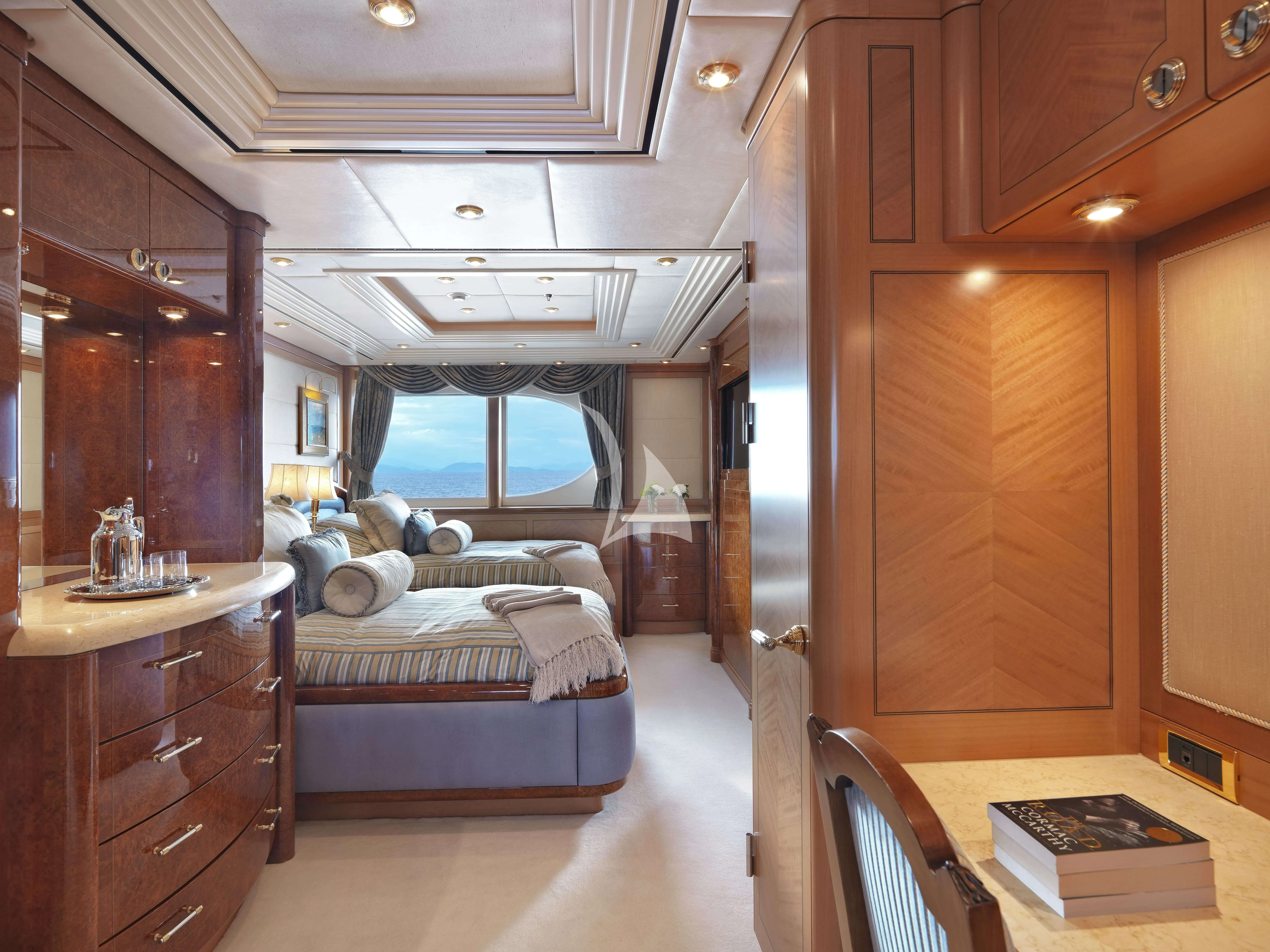levante_yacht
