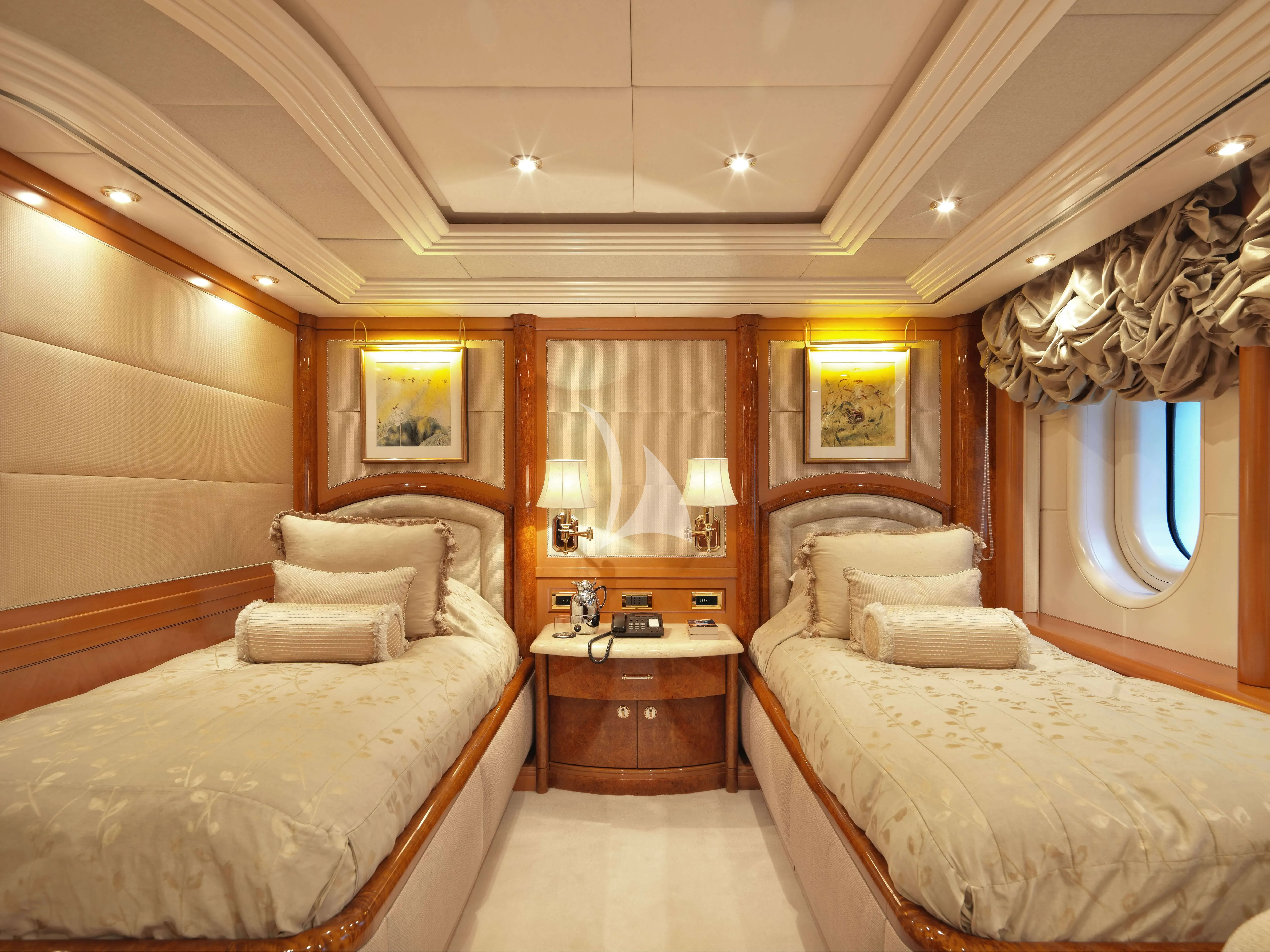 levante_yacht