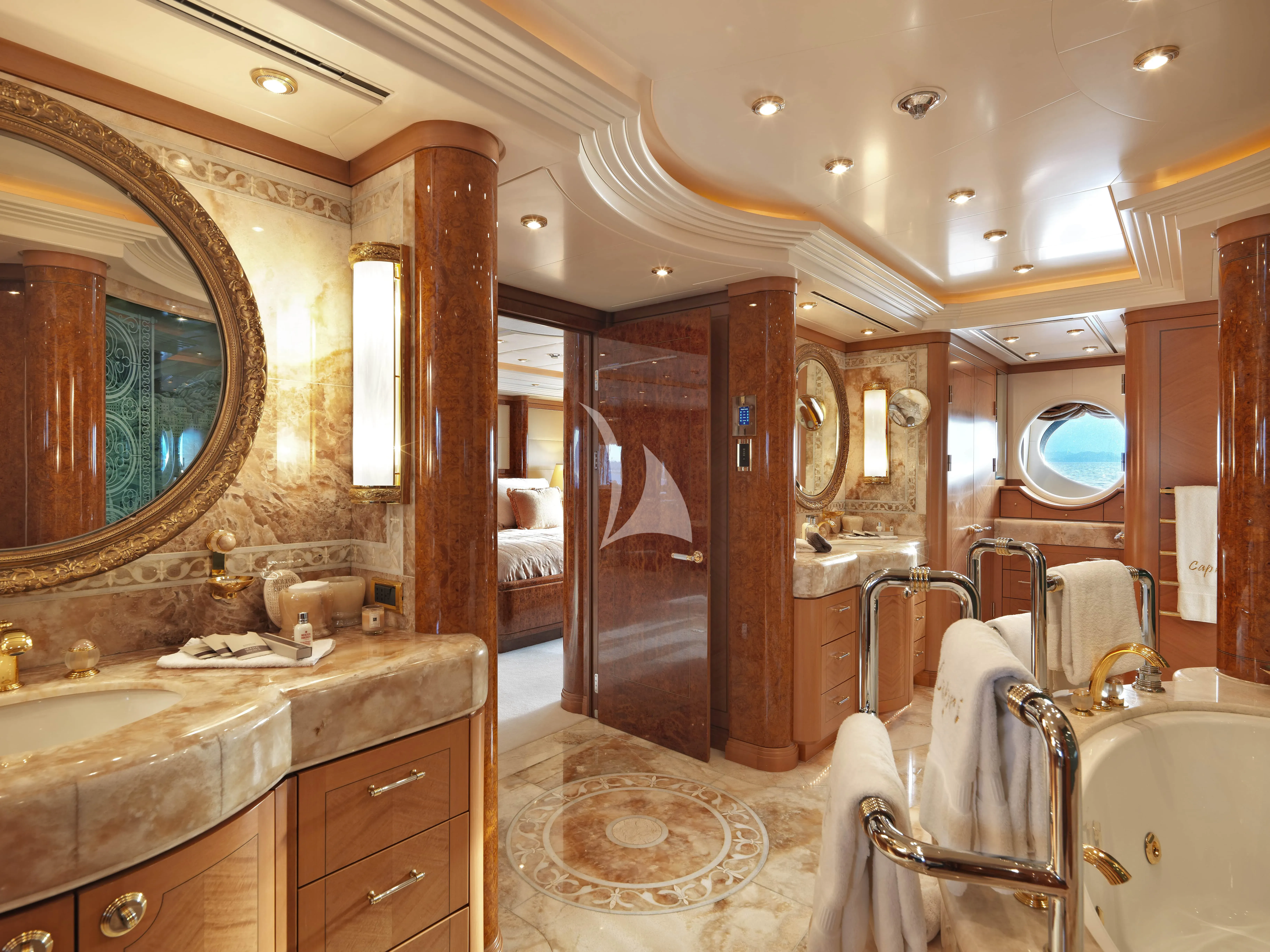 levante_yacht