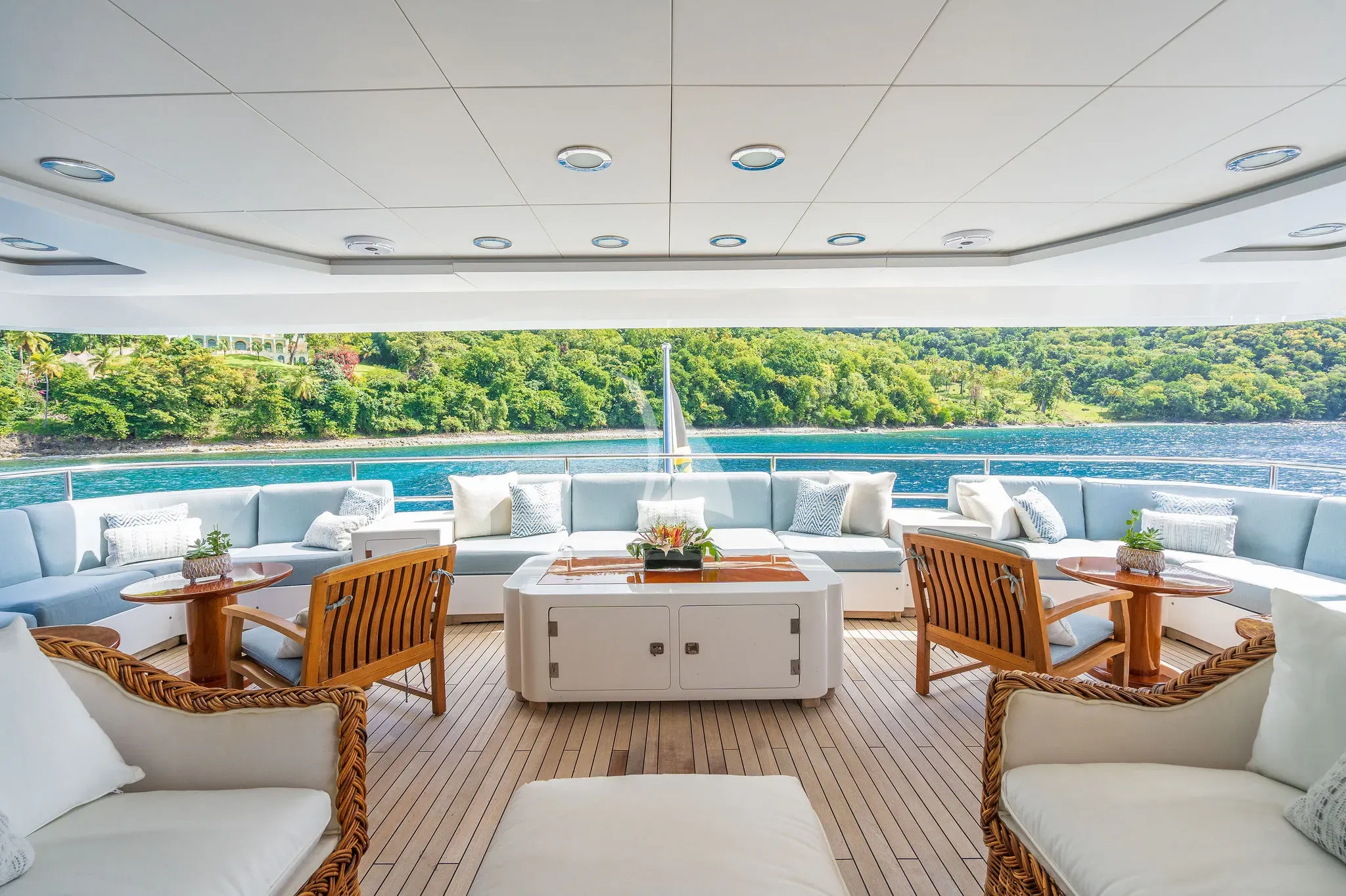 levante_yacht