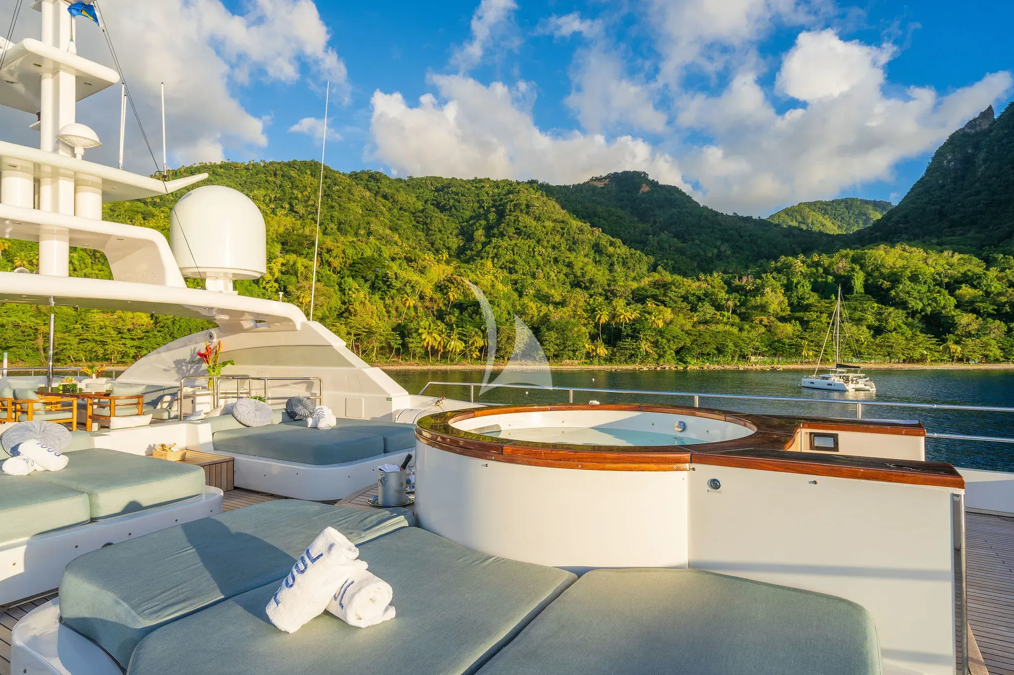 levante_yacht