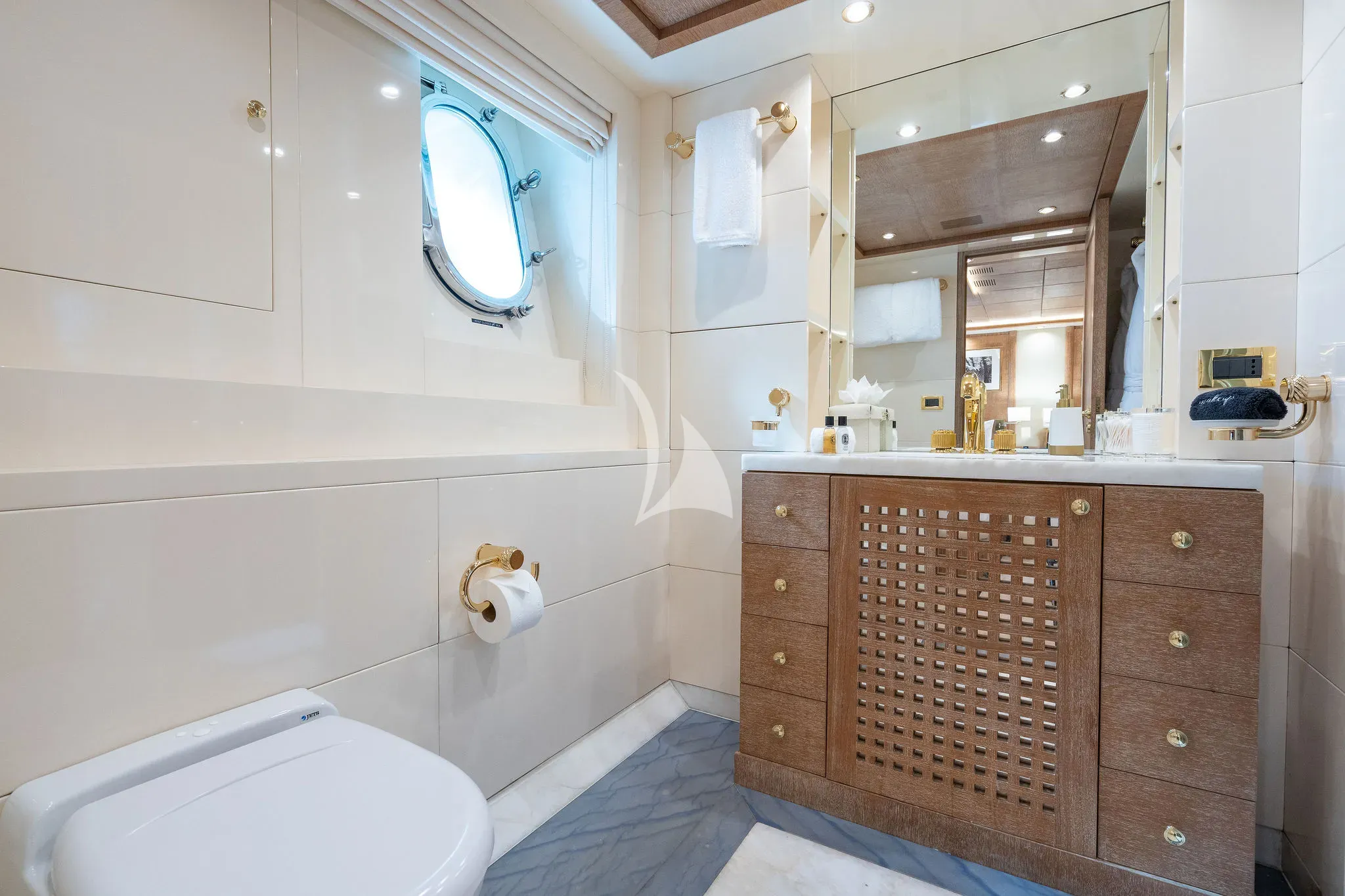 levante_yacht
