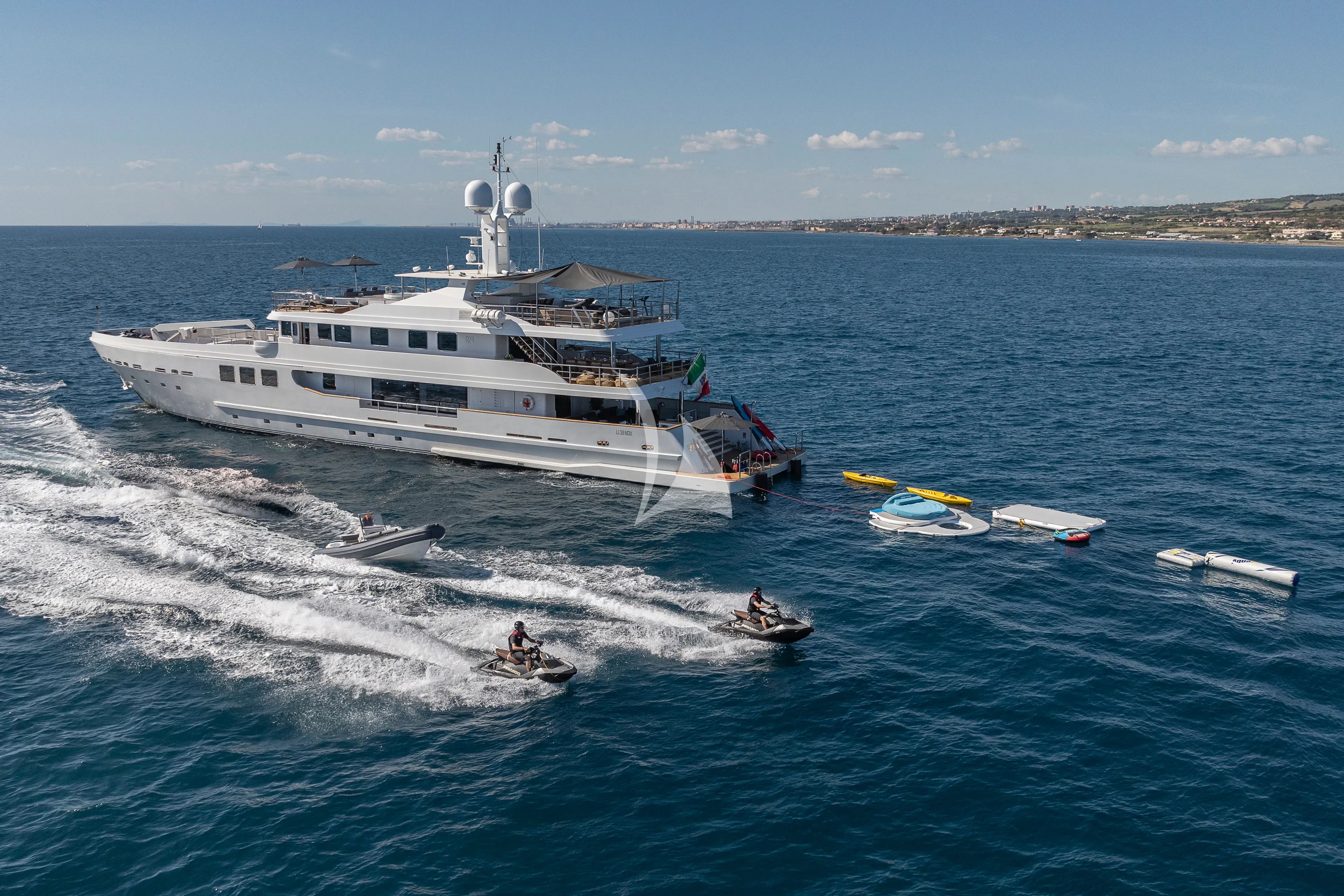 levante_yacht