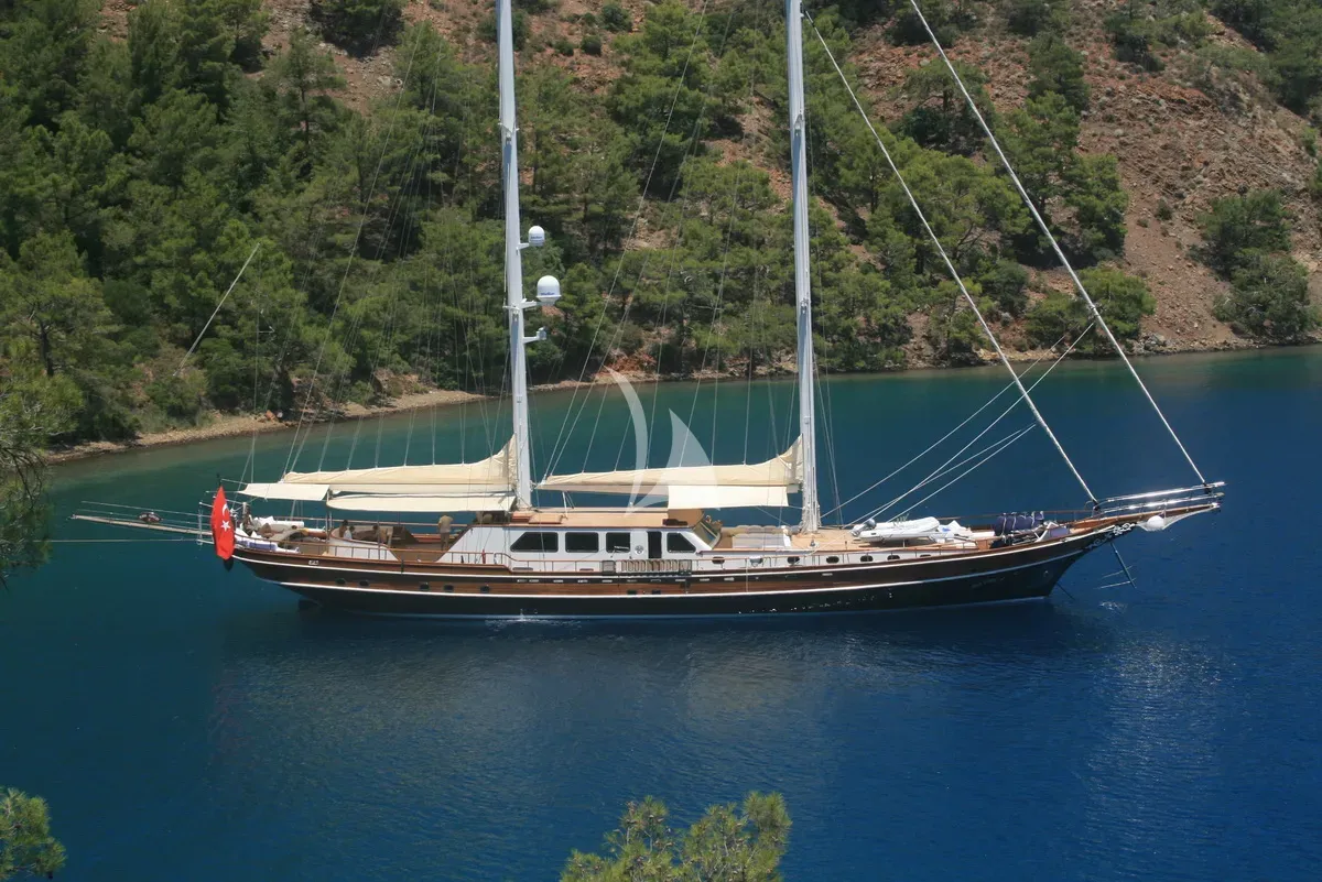 levante_yacht