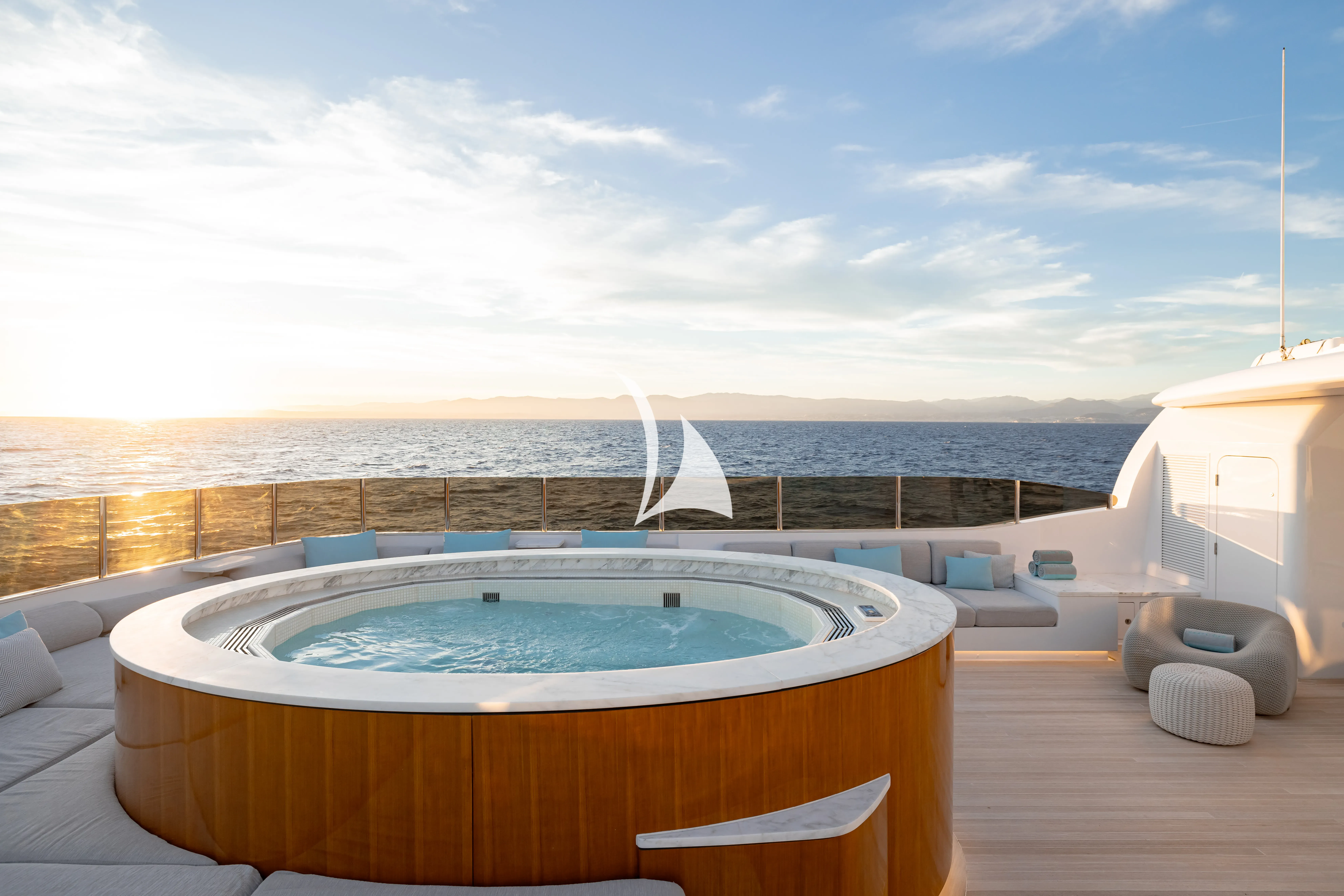levante_yacht