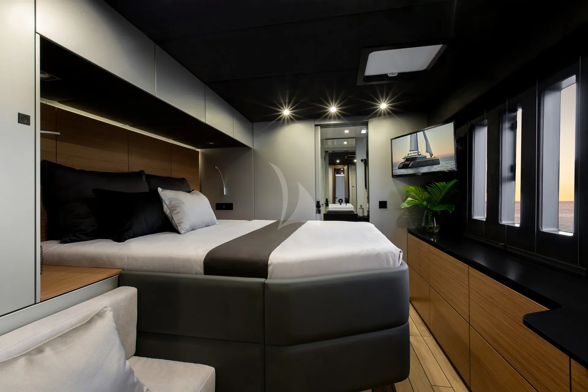 levante_yacht