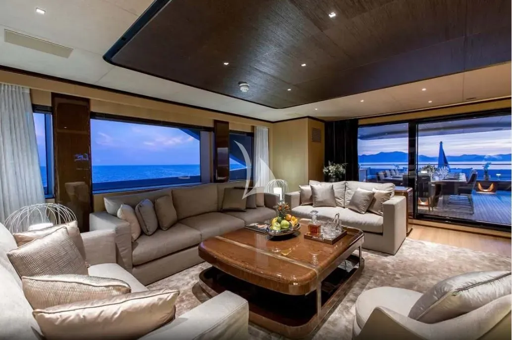 levante_yacht