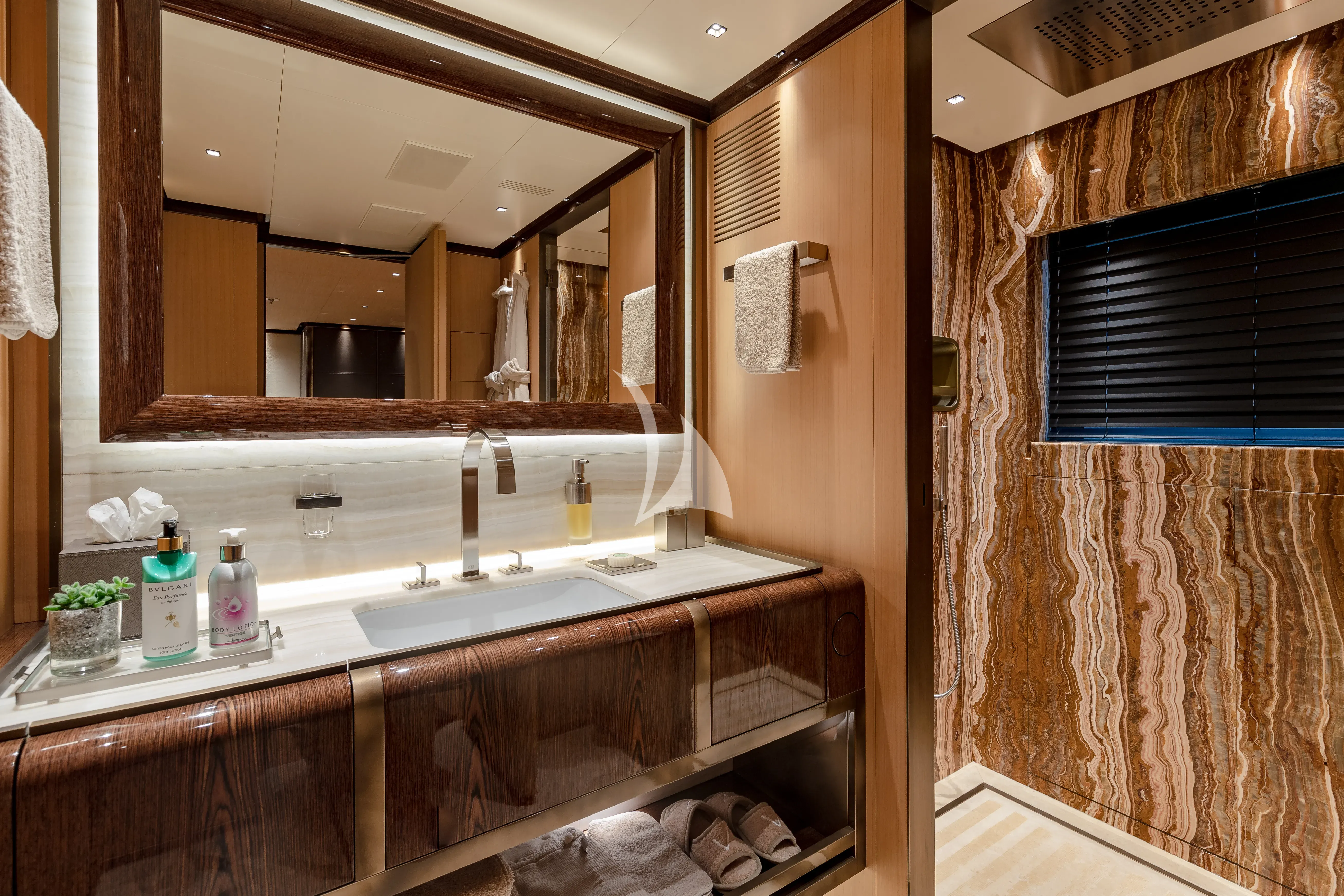 levante_yacht