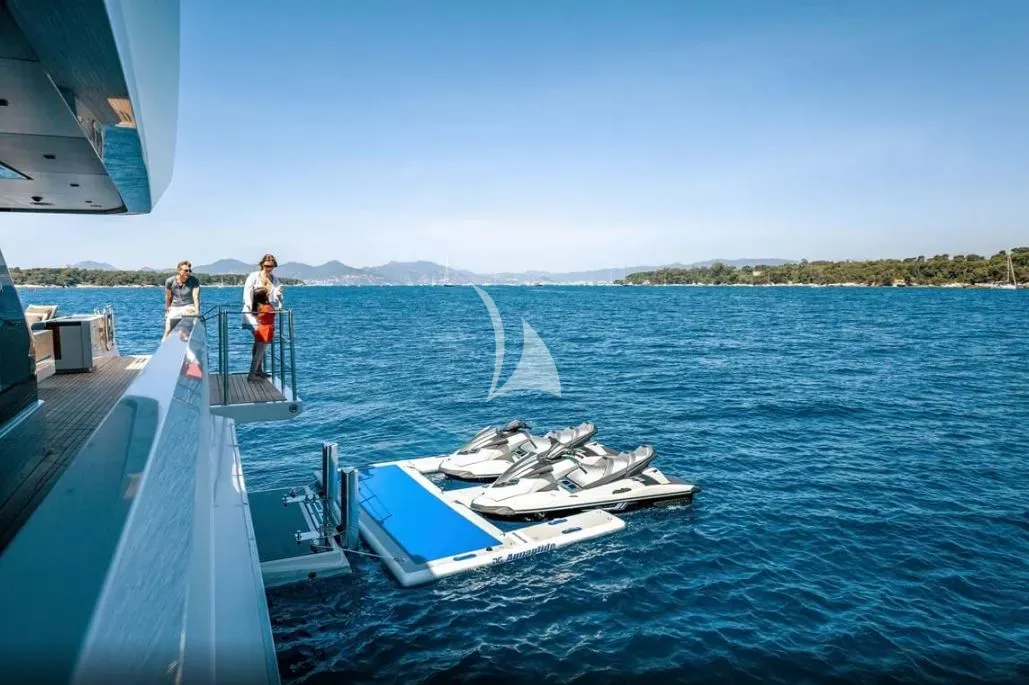 levante_yacht