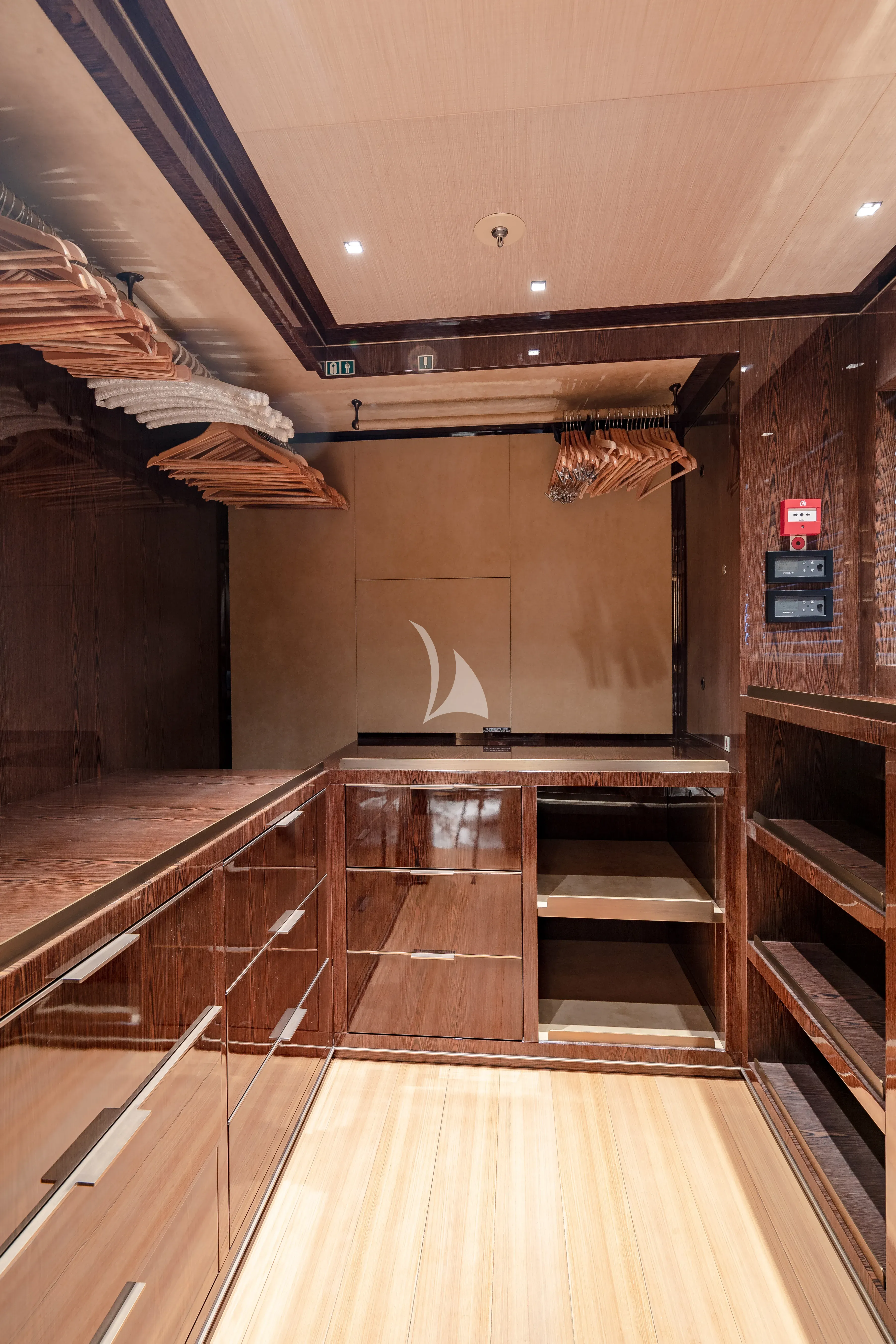 levante_yacht