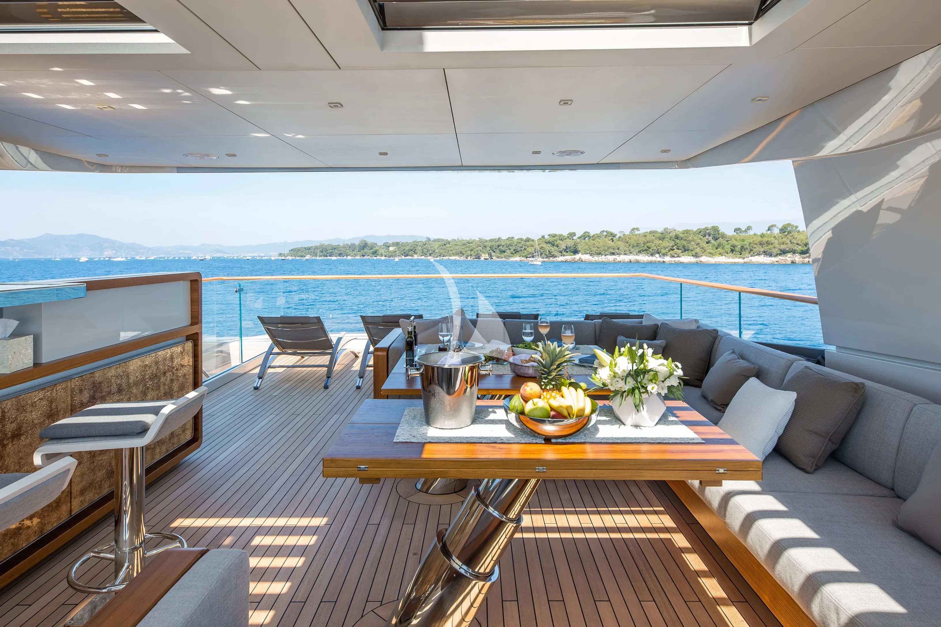levante_yacht