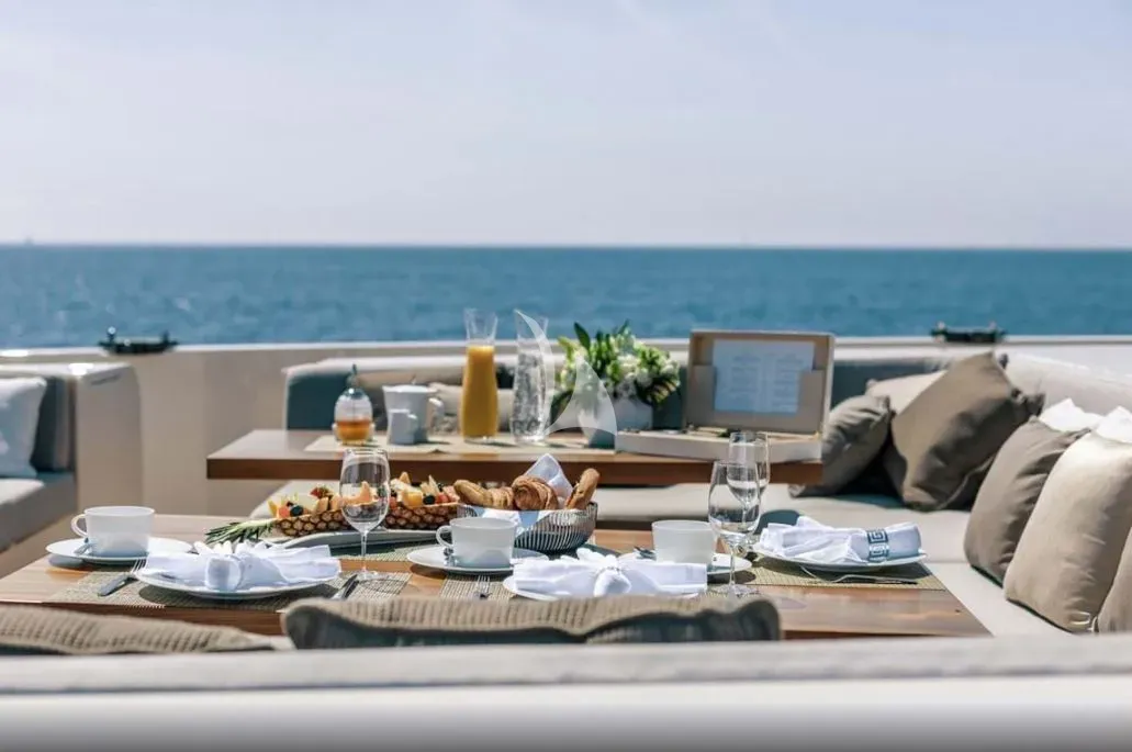levante_yacht