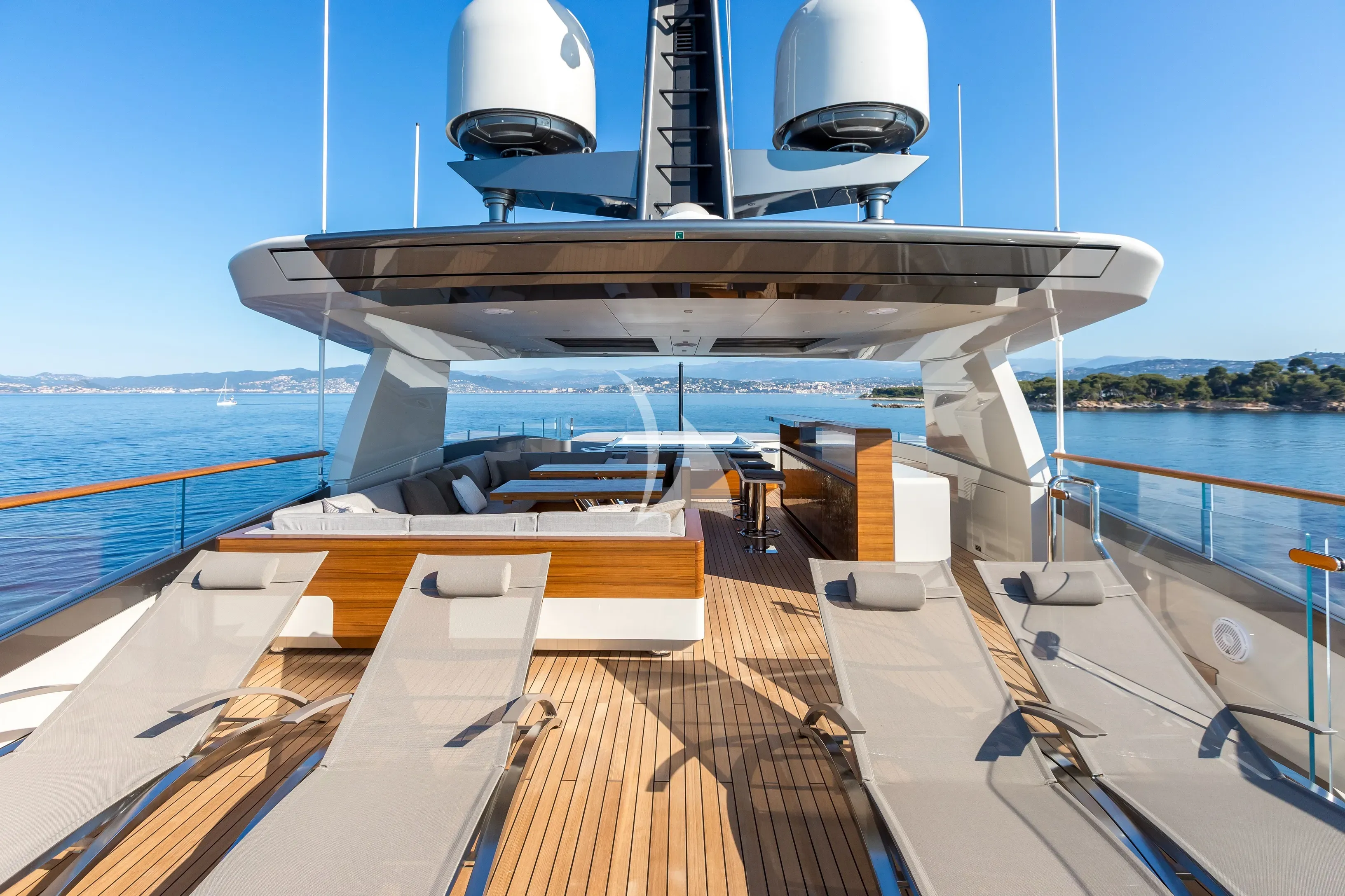 levante_yacht